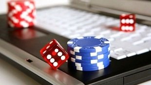 ye9t Live Casino ကစားနည်း — KBZPay ငွေသွင်းပြီး Baccarat table ဝင်ရောက်ကစားနေသော မြင်ကွင်း